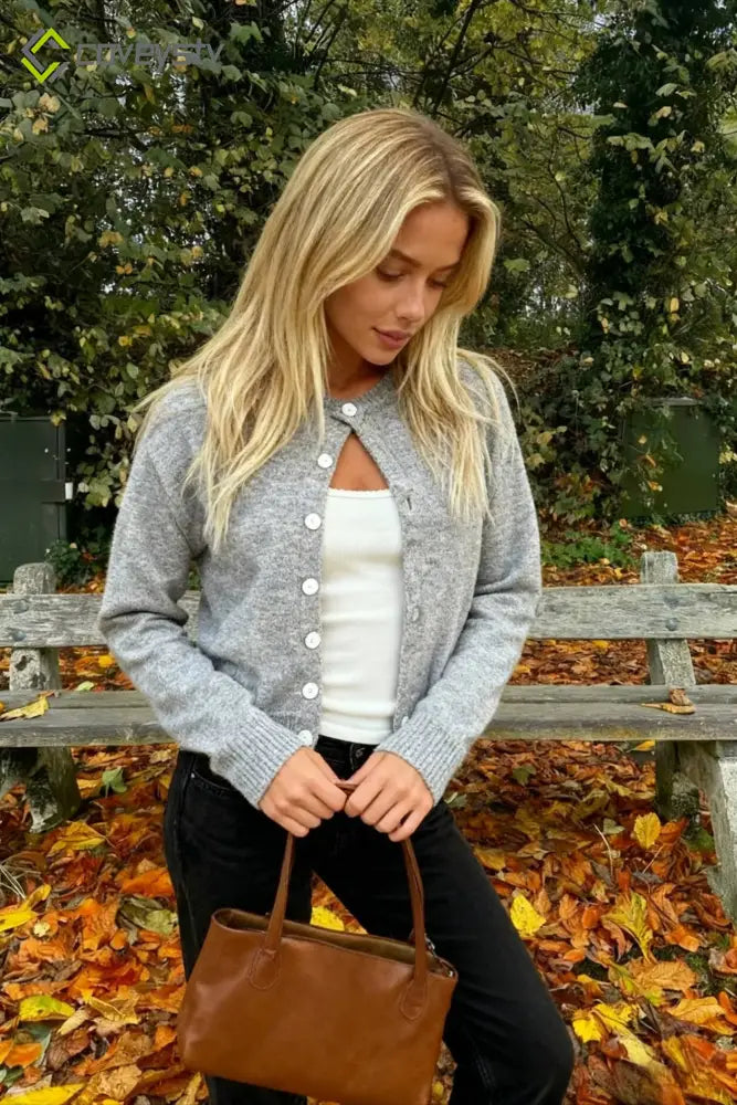Retro Round Neck Long Sleeve Knit Cardigan - Gray / S
